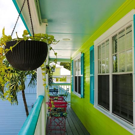 Caribbean House Hotel Кей Уест Екстериор снимка