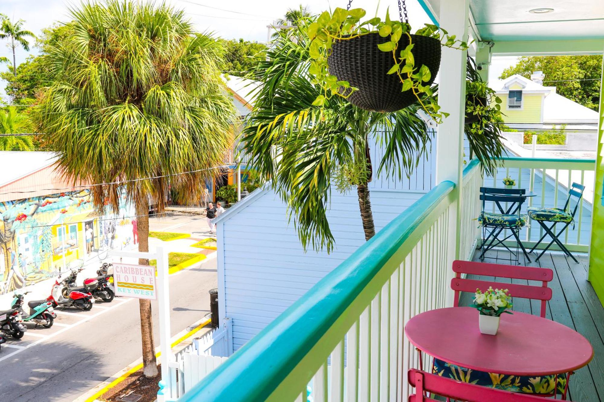 Caribbean House Hotel Кей Уест Екстериор снимка